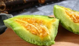 吃瓜吃的嗓子疼,揭秘吃瓜引发的喉咙危机