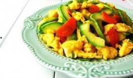 白瓜适合孕妇吃吗早期吃,白瓜的营养益处与适宜食用指南