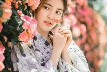 吃瓜和服女孩,吃瓜女孩与服女孩的时尚碰撞