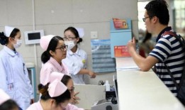 私立医院产科护士吃瓜,私立医院里的温馨故事