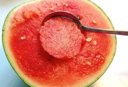 吃瓜西瓜被打掉,吃瓜西瓜被打掉背后的真相揭秘