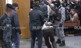 抢劫吃瓜被杀视频,一场无辜生命的陨落