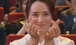 周迅吃瓜表情包,娱乐圈“瓜王”的幽默瞬间