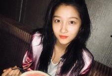 舒淇吃瓜关晓彤,娱乐圈新动态引热议