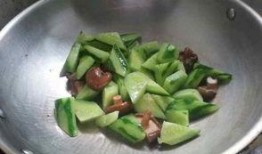 香菇瓜怎么吃,香菇瓜的多样美味吃法探索