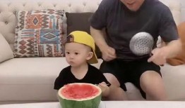 开局吃爸妈的瓜,揭秘娱乐圈背后的家庭风云