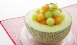 孕期吃哈密瓜文案,营养美味，孕期必备水果